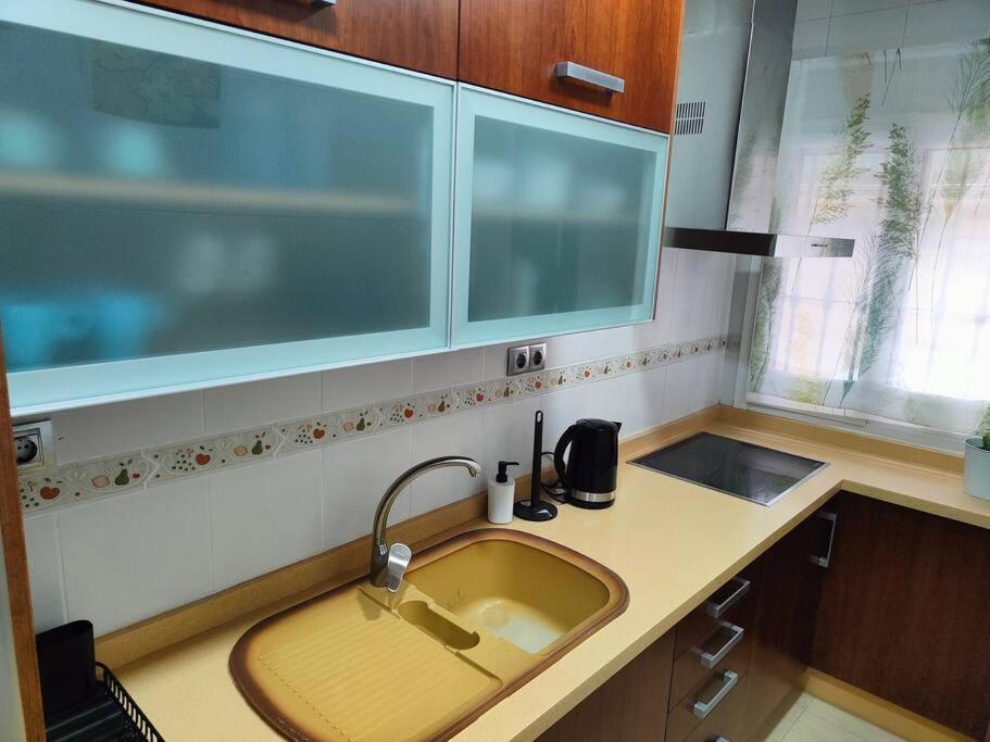شقة Piso Acogedor En مالقة المظهر الخارجي الصورة